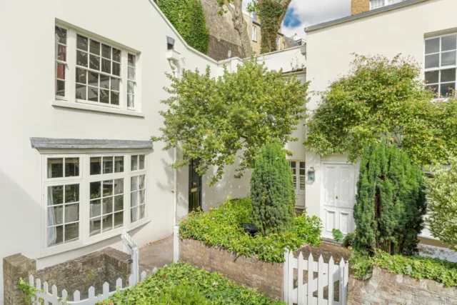 1 Bed Cottage for Sale